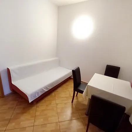 דירה Family Friendly With A Swimming Pool Mlini, Dubrovnik - 8579 מליני