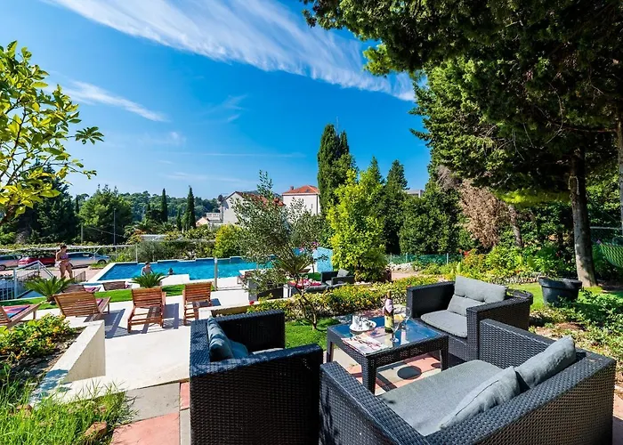 公寓 Family Friendly With A Swimming Pool Mlini, Dubrovnik - 8579 米利尼