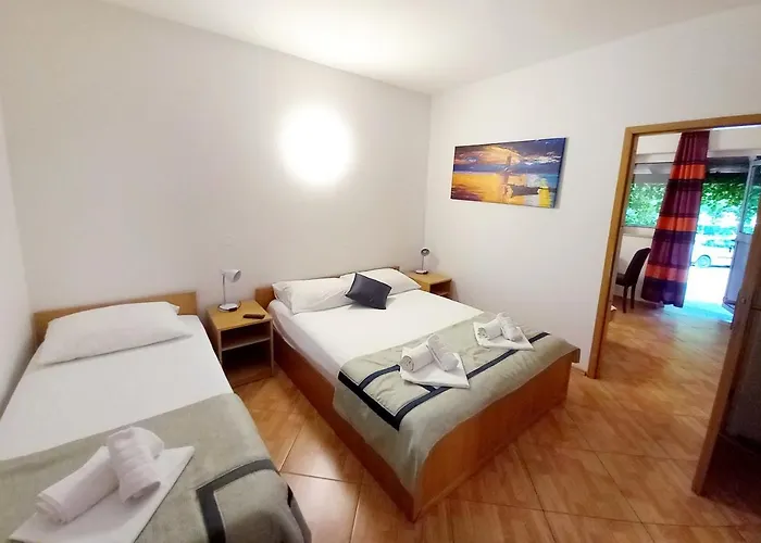 Family Friendly With A Swimming Pool Mlini, Dubrovnik - 8579 Apartmán Mlini