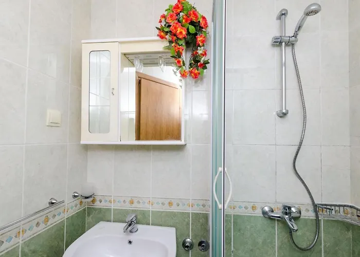 Family Friendly With A Swimming Pool Mlini, Dubrovnik - 8579 * Mlini