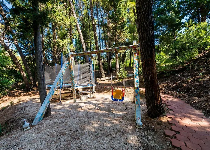 Family Friendly With A Swimming Pool Mlini, Dubrovnik - 8579 * Mlini