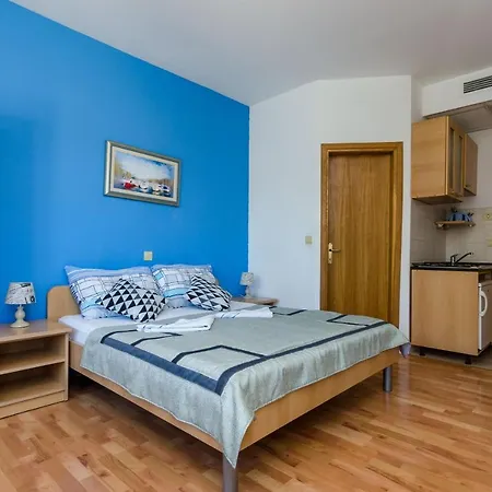 Apartamento Family Friendly With A Swimming Pool Mlini, Dubrovnik - 8579 *