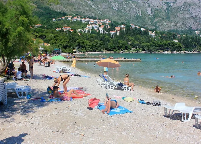 Apartamento Family Friendly With A Swimming Pool Mlini, Dubrovnik - 8579 Mlini