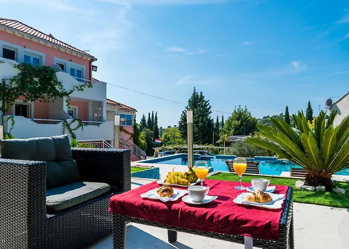 Family Friendly With A Swimming Pool Mlini, Dubrovnik - 8579