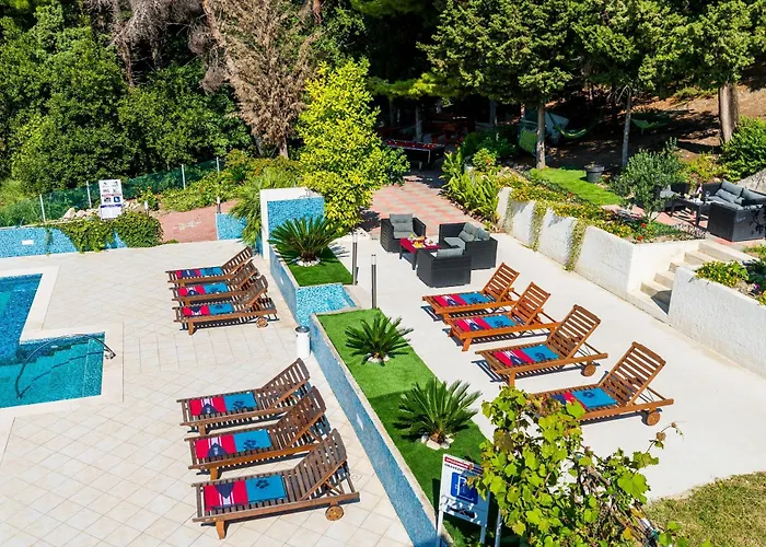 Family Friendly With A Swimming Pool Mlini, Dubrovnik - 8579 Daire *